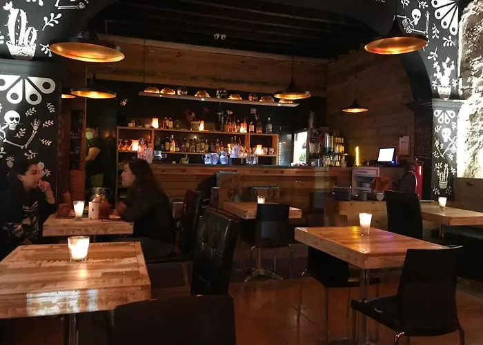 Hostal Regina Down Town *
