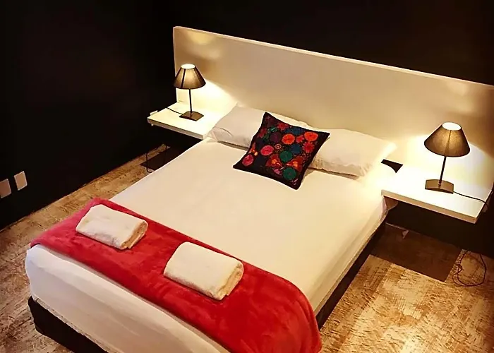 Regina Down Town Hostal *