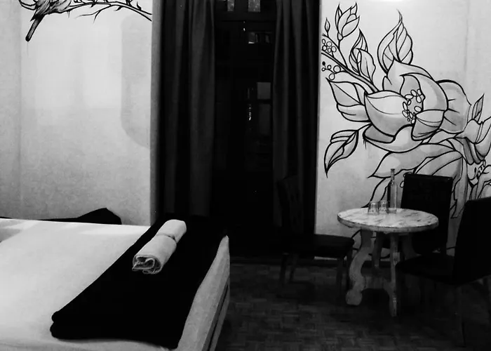 Hostal Regina Down Town