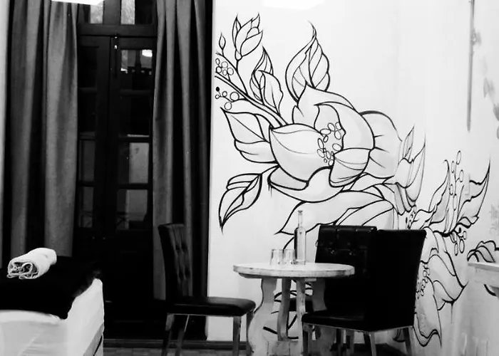 Hostal Regina Down Town
