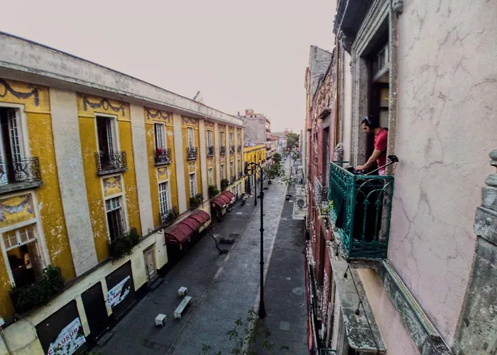 Hostal Regina Down Town *