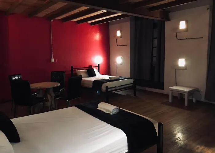 Regina Down Town Hostal